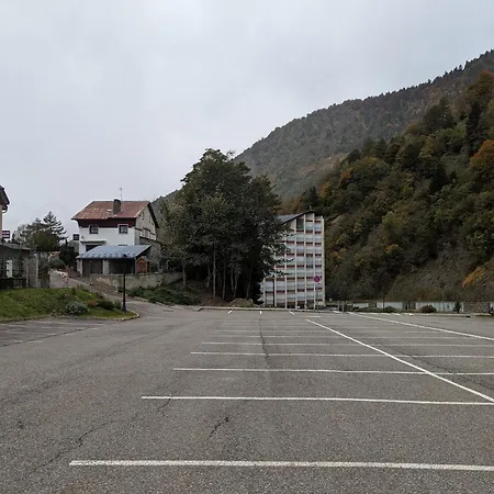 Andemu 2 A 4 Personnes *