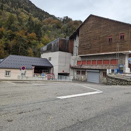 Andemu 2 A 4 Personnes * Barèges